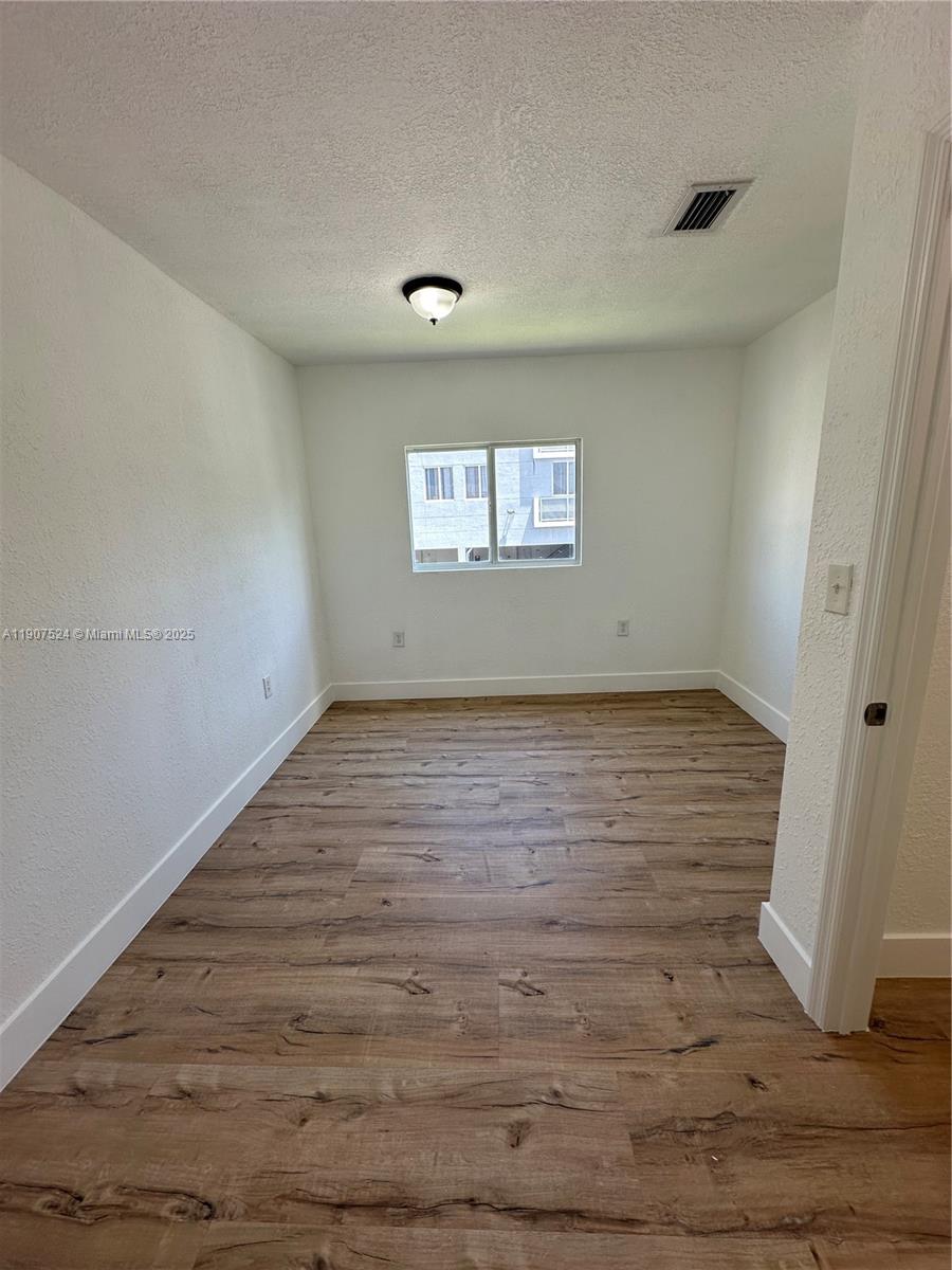 GLENHAVEN - Residential Lease