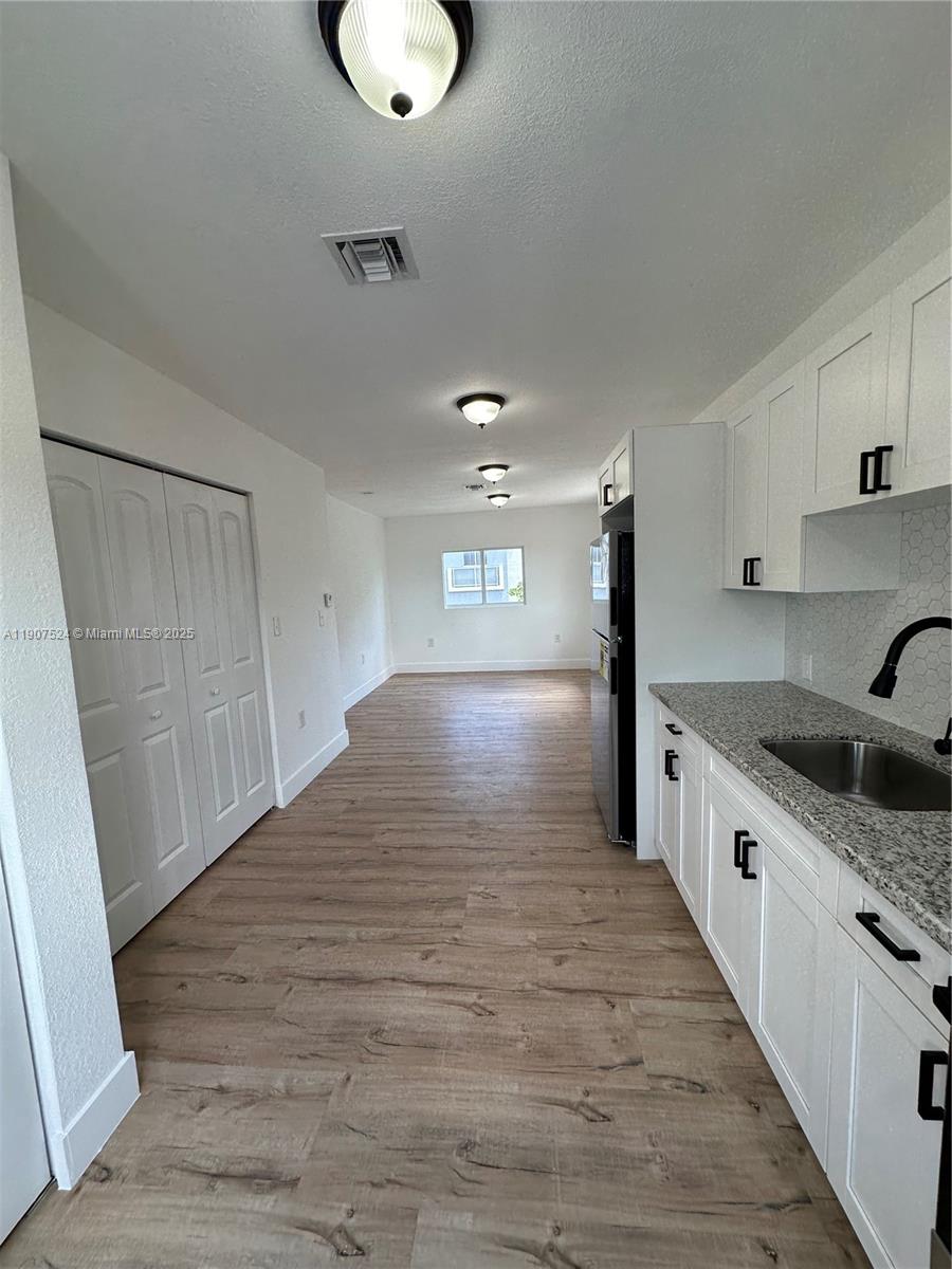 GLENHAVEN - Residential Lease