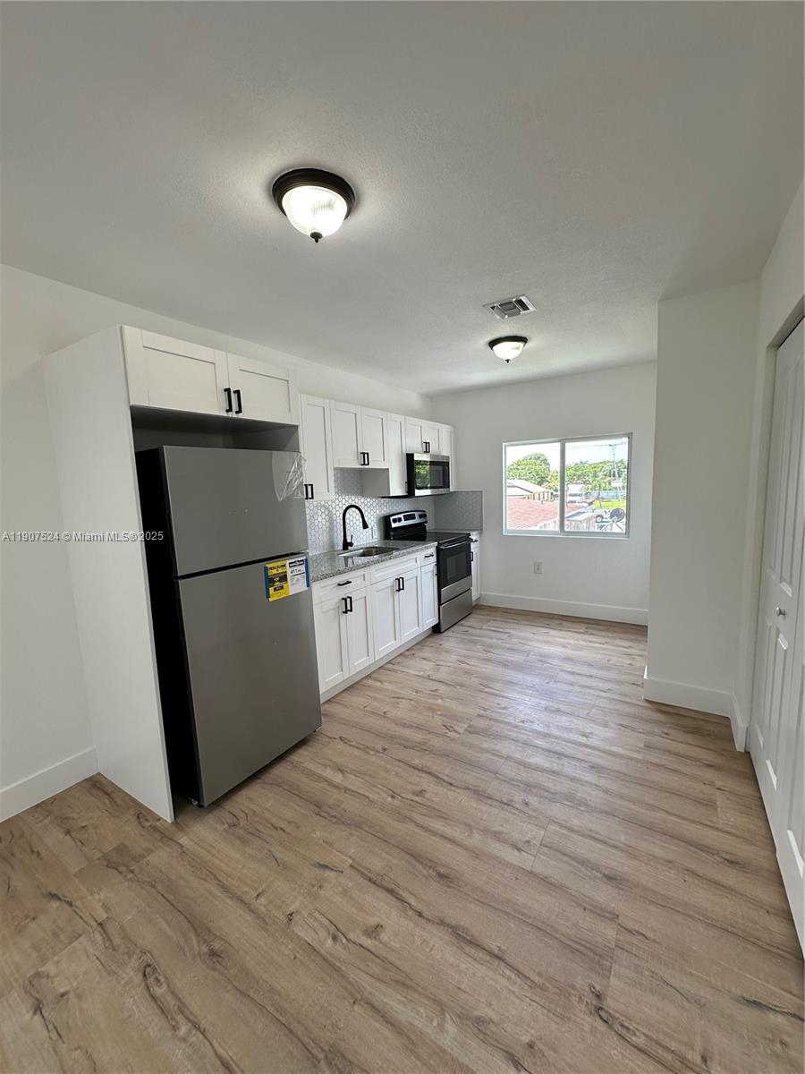 GLENHAVEN - Residential Lease