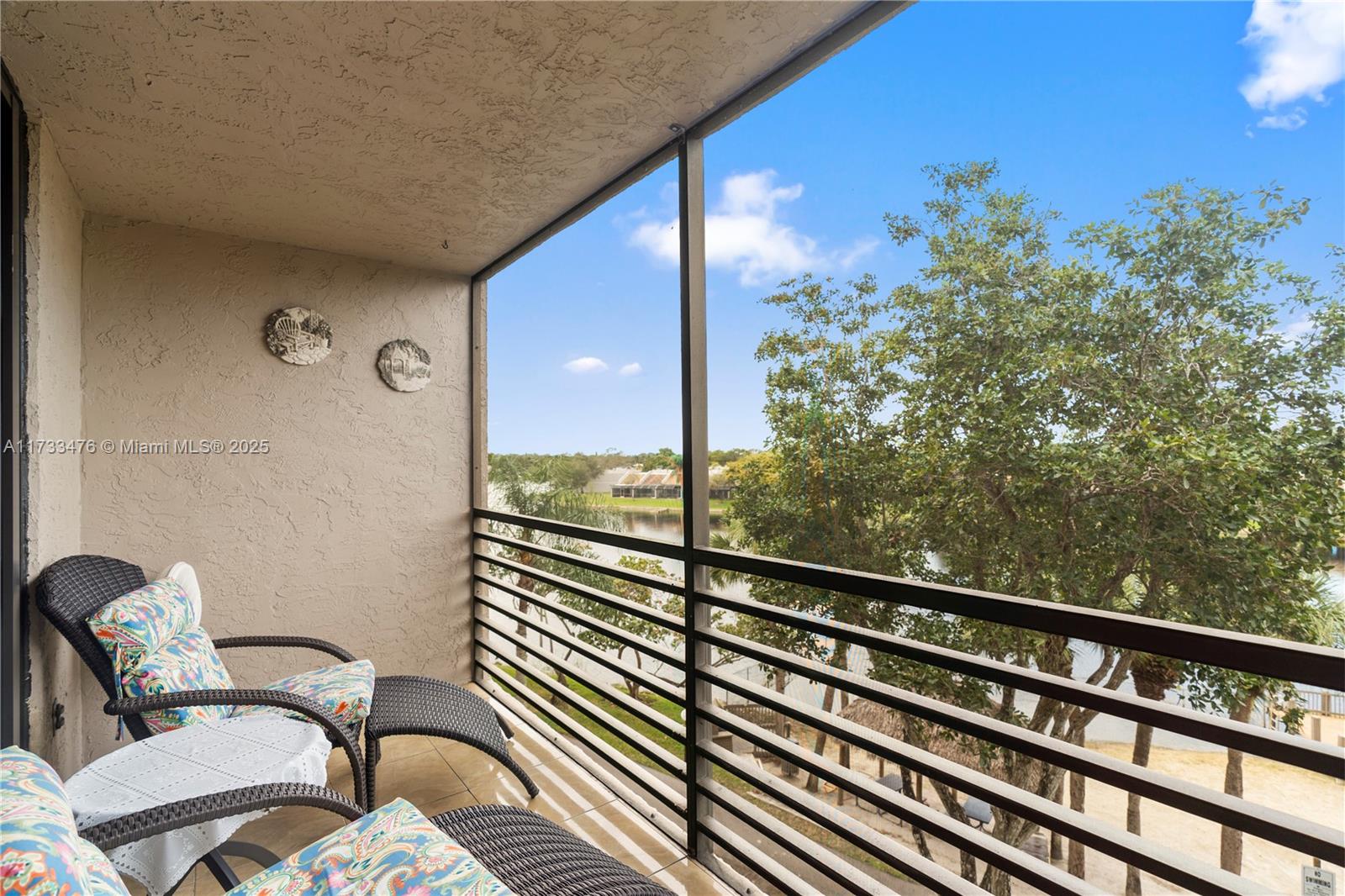 COLONY POINT 4 CONDO - Residential