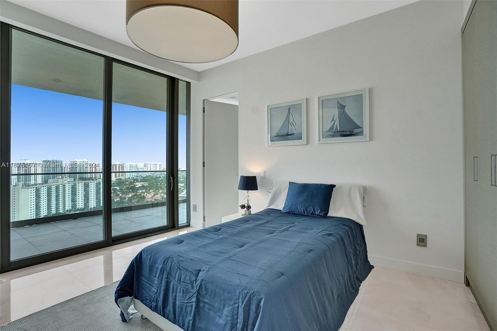 ARMANI CASA - Residential