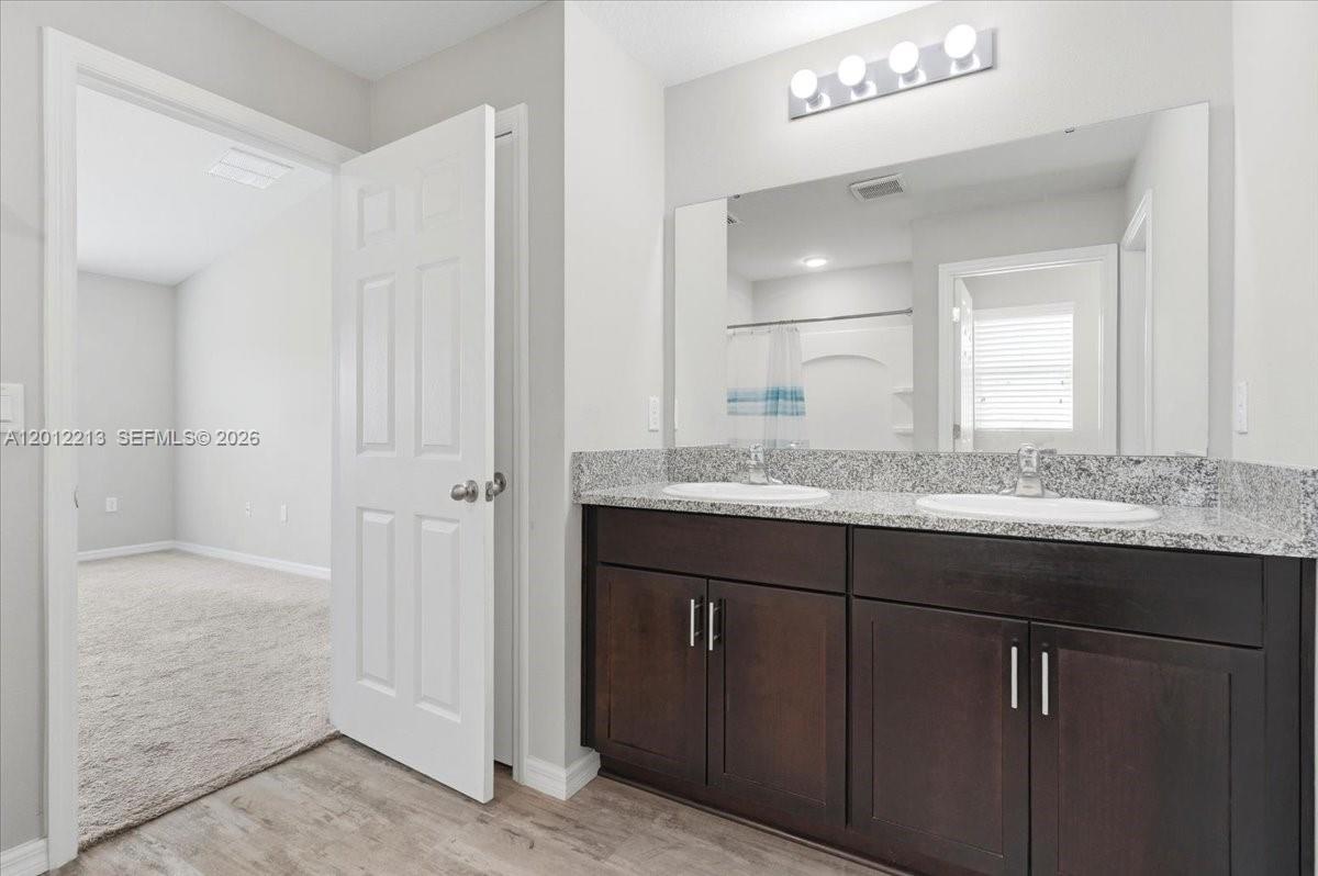PINNACLE POINT - Residential