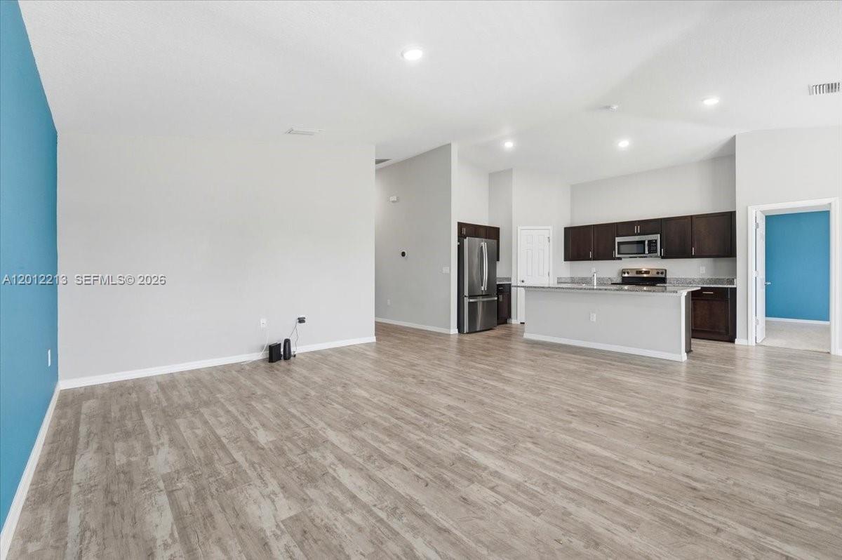 PINNACLE POINT - Residential