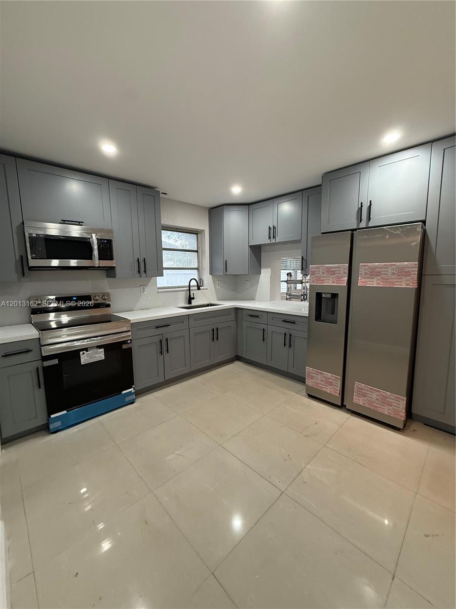 BOULEVARD HEIGHTS SEC 11 - Residential Lease