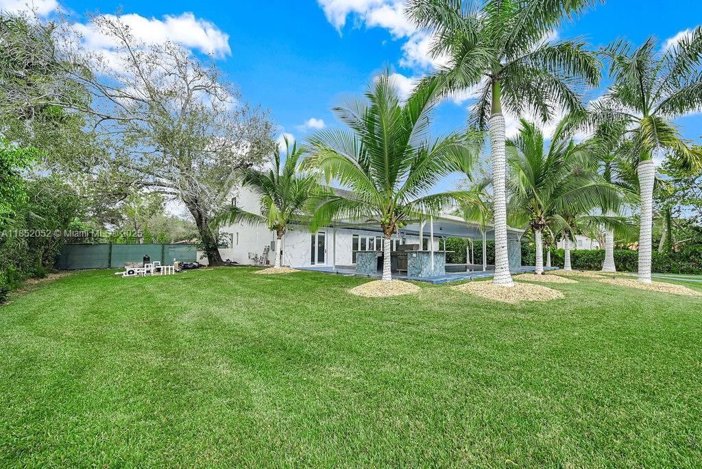 SUNILAND ESTATES - Residential Lease