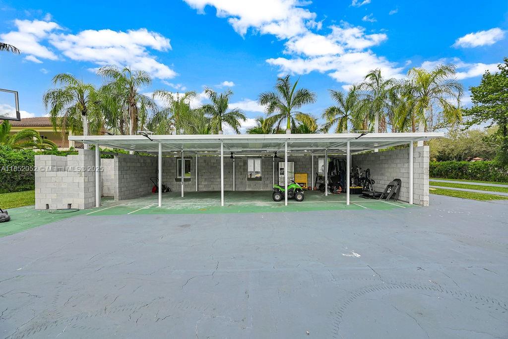 SUNILAND ESTATES - Residential Lease