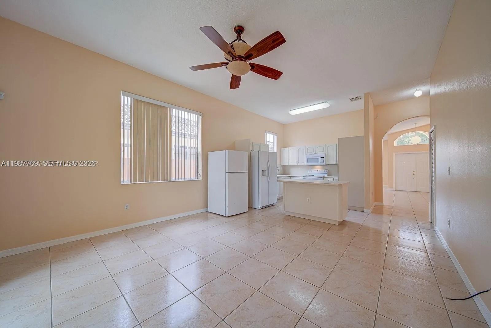 BISMARK HOMES AT VENEZIA - Residential Lease