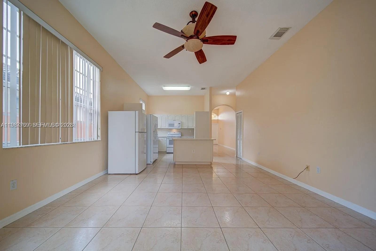 BISMARK HOMES AT VENEZIA - Residential Lease