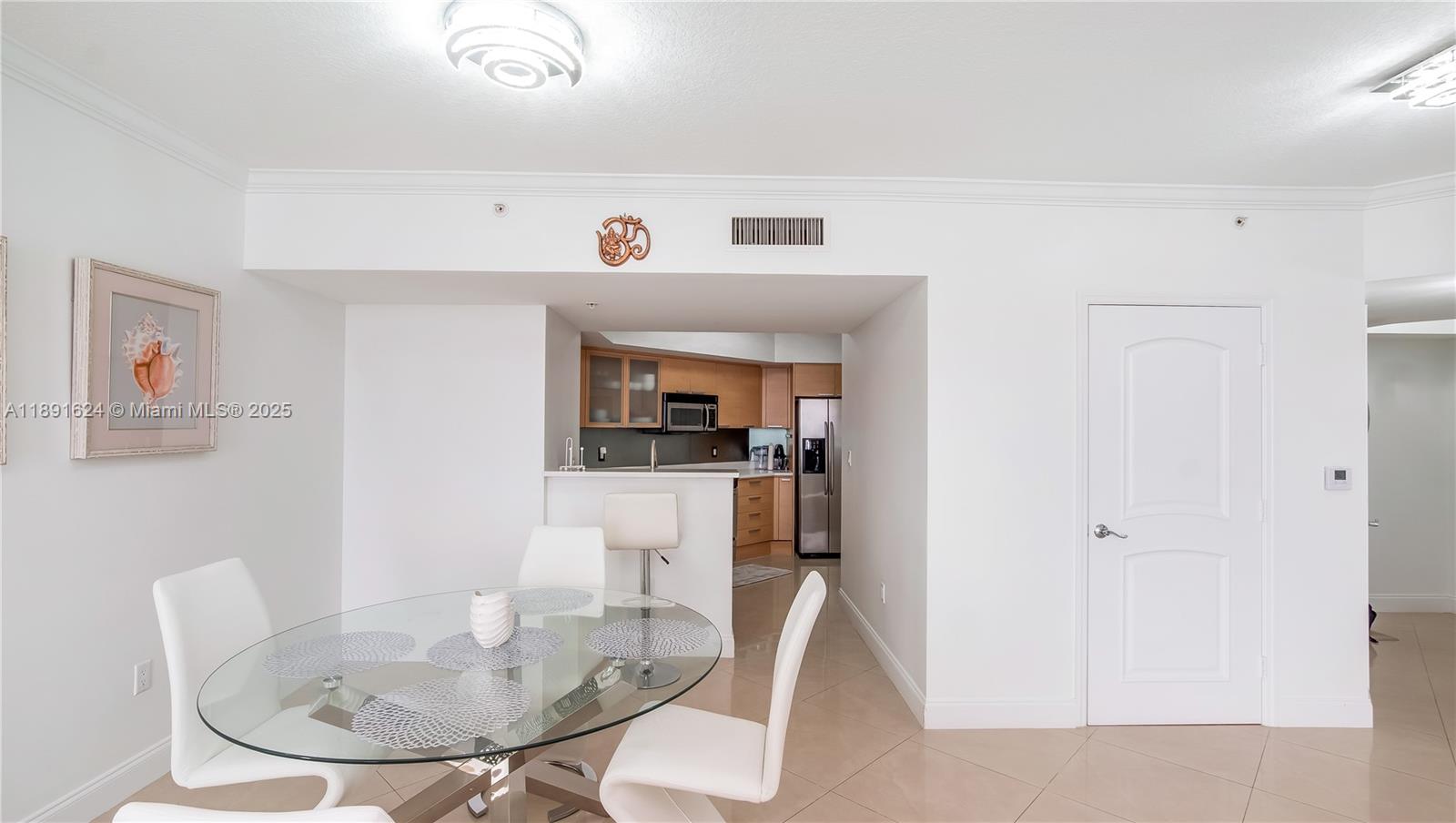 LA PERLA CONDO - Residential