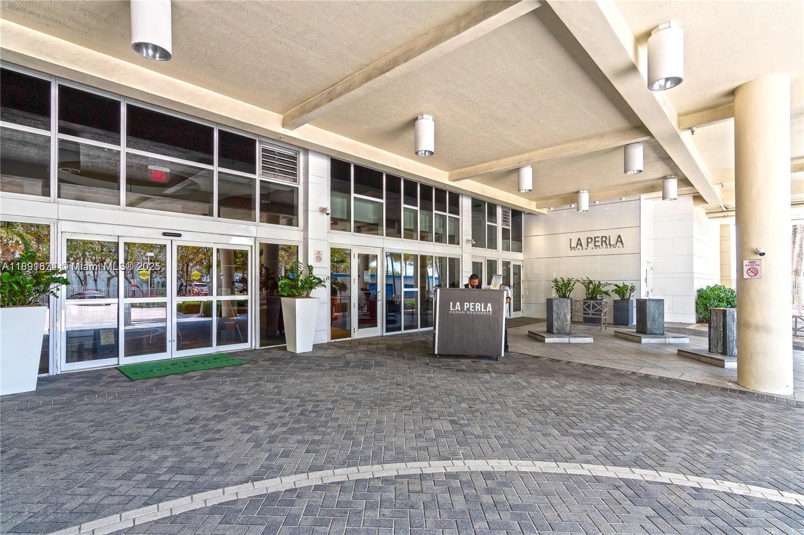 LA PERLA CONDO - Residential