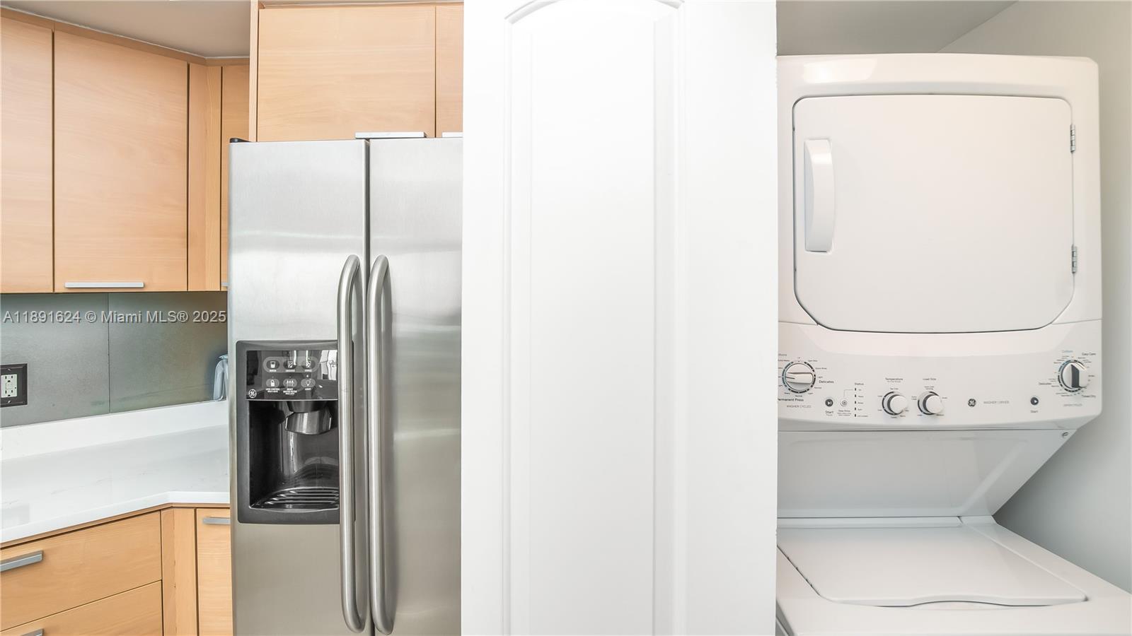 LA PERLA CONDO - Residential
