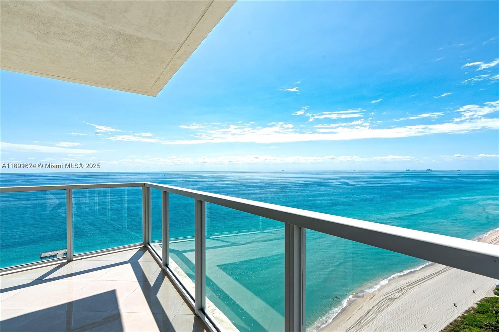 LA PERLA CONDO - Residential