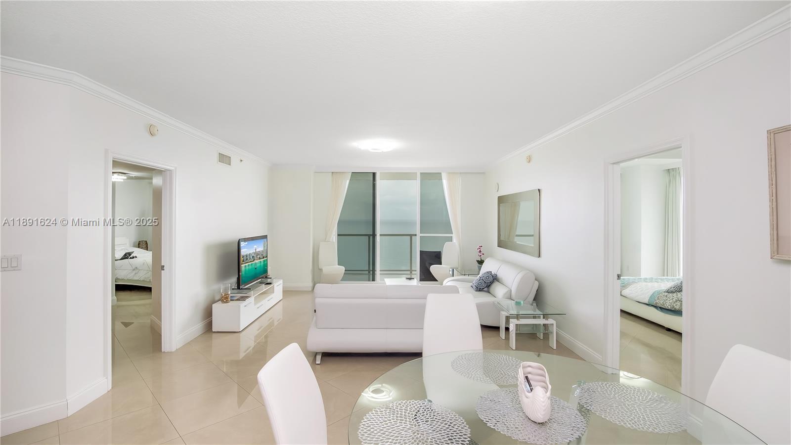 LA PERLA CONDO - Residential