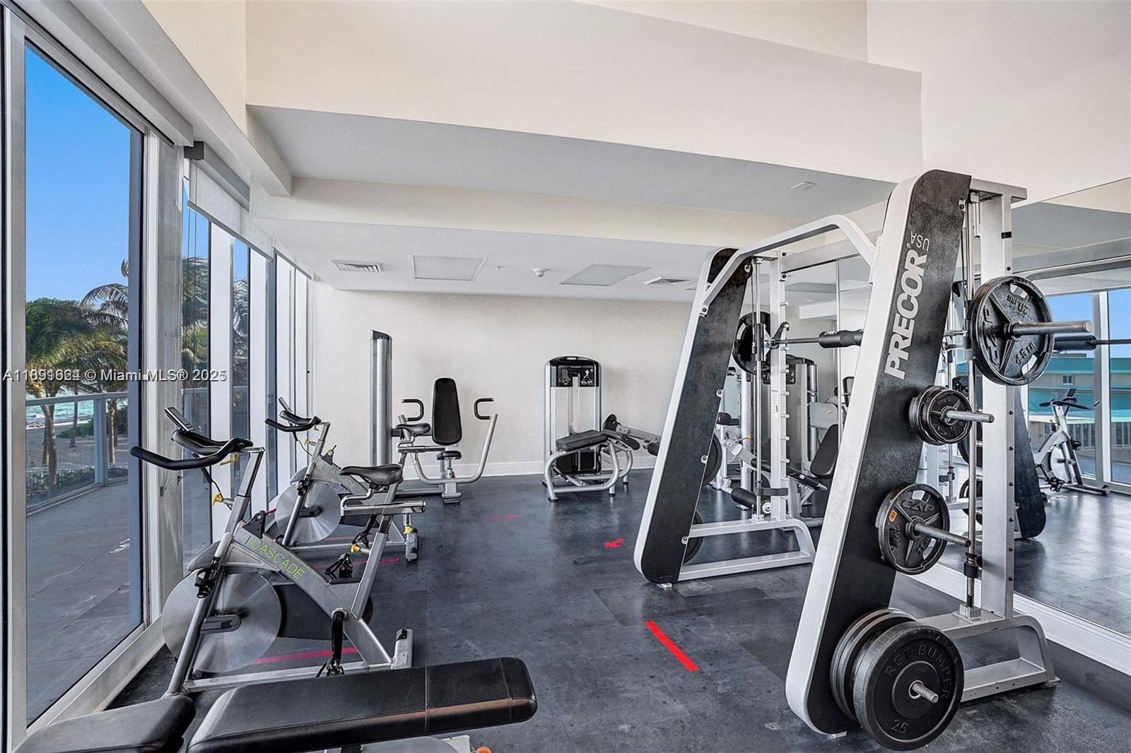 LA PERLA CONDO - Residential