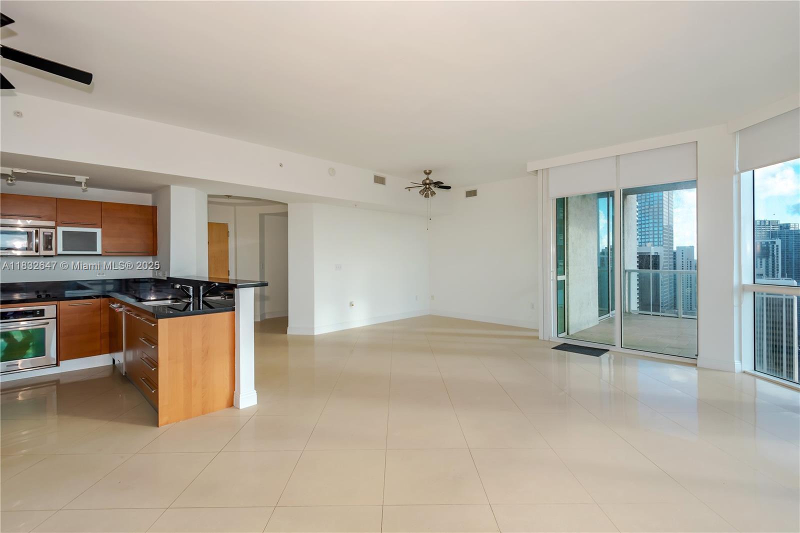 244 Biscayne Blvd 4108
