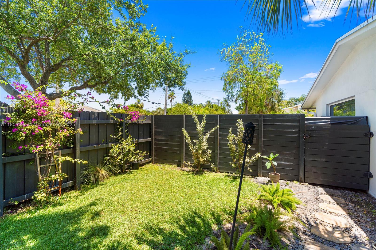 CORAL HEIGHTS SEC 2 - Residential