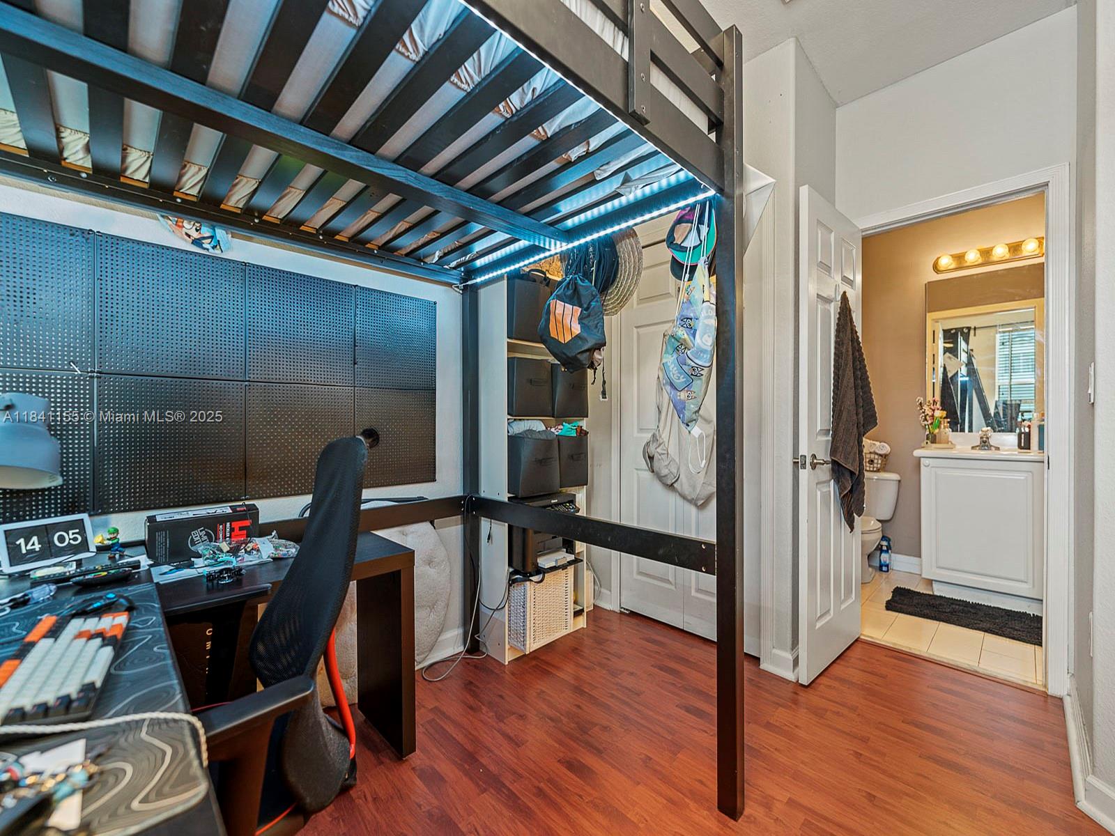 COSTA LINDA CONDO - Residential