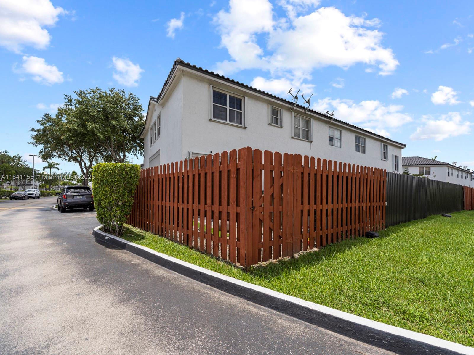 COSTA LINDA CONDO - Residential