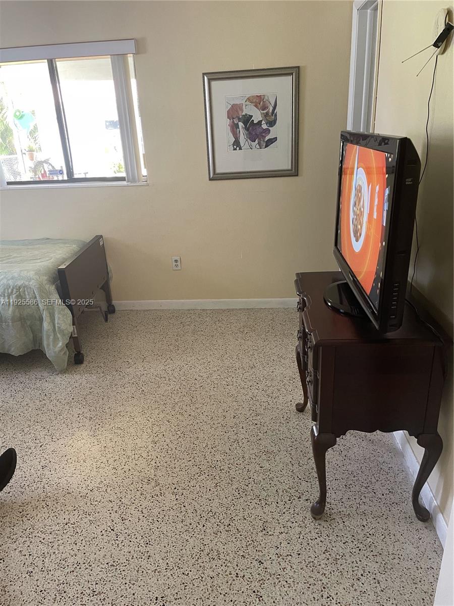 SOUTHWEST MANORS SEC 9 - Residential