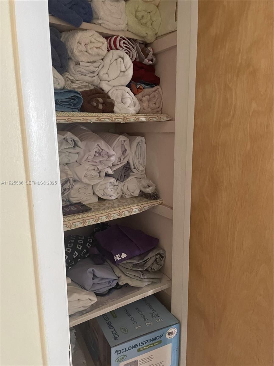 SOUTHWEST MANORS SEC 9 - Residential