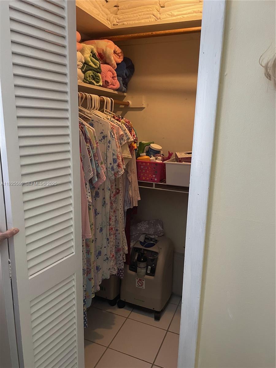 SOUTHWEST MANORS SEC 9 - Residential