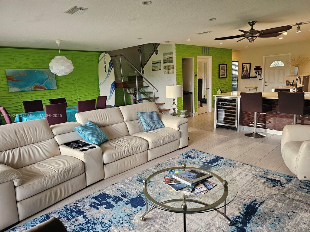 Photo of 9130 SE Riverfront Ter #I, Jupiter, FL 33469 (MLS # A11792420)