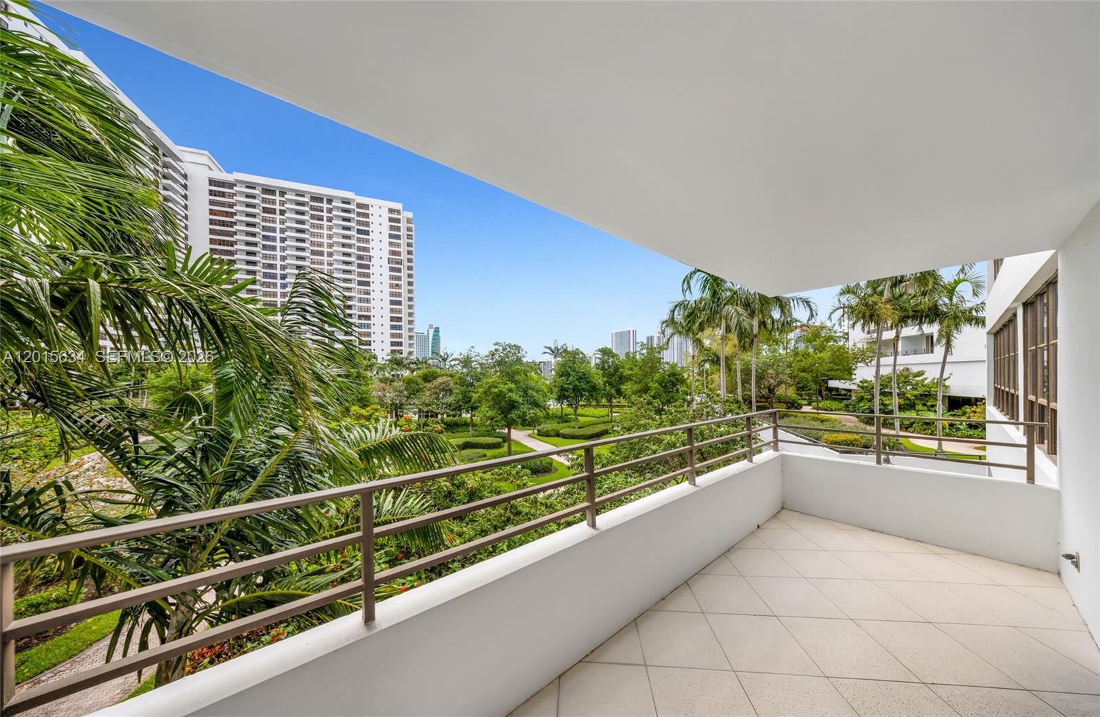OLYMPUS CONDO PHASE - Residential