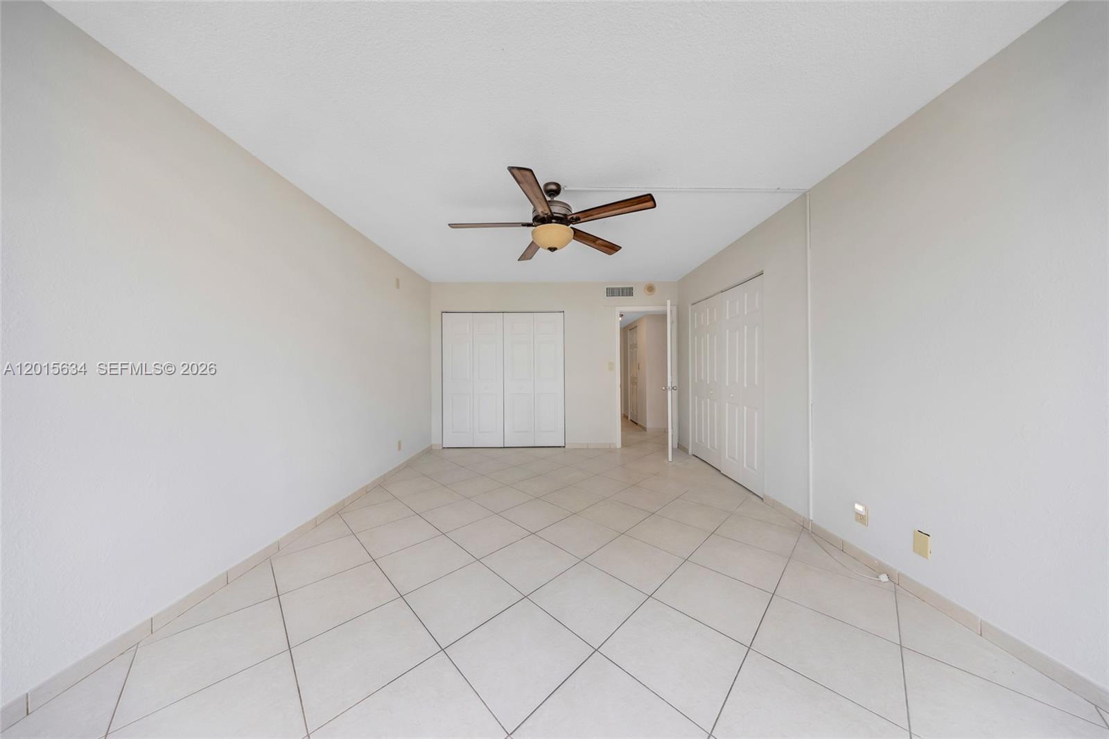 OLYMPUS CONDO PHASE - Residential