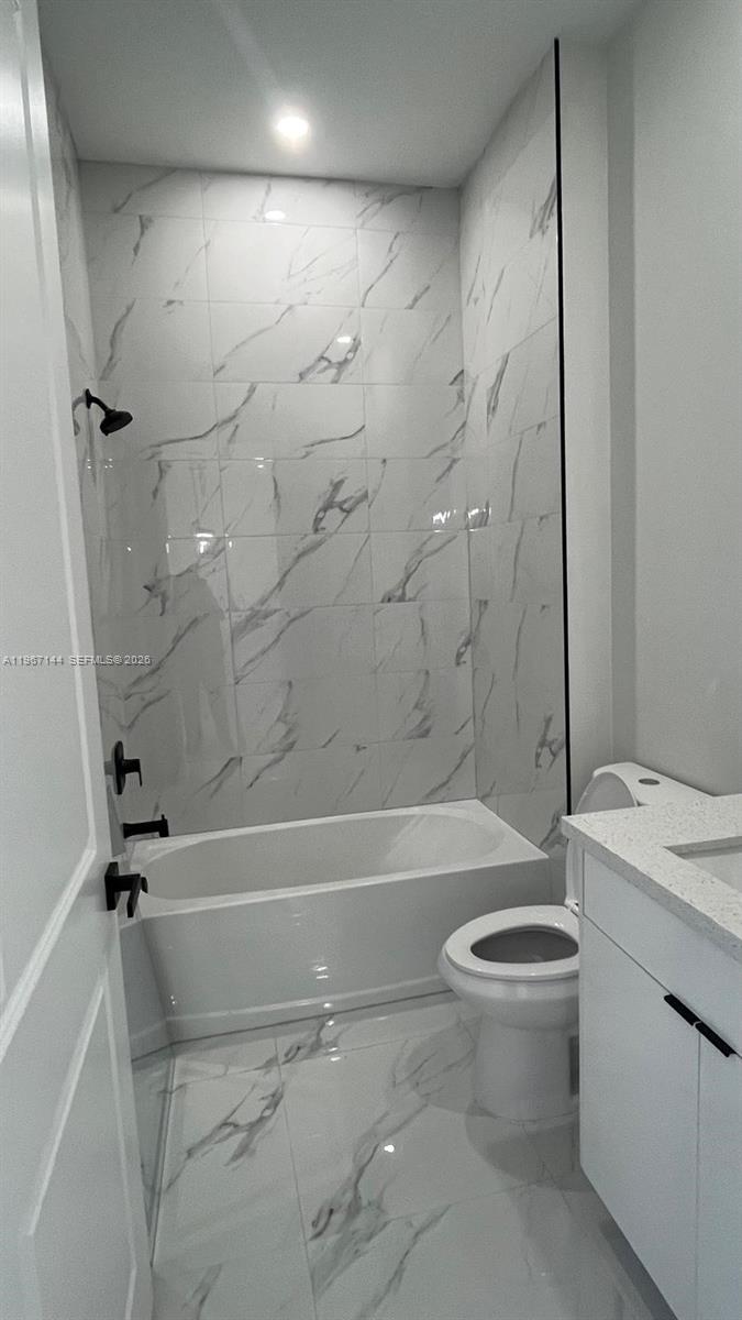 CAPE CORAL - Residential Income