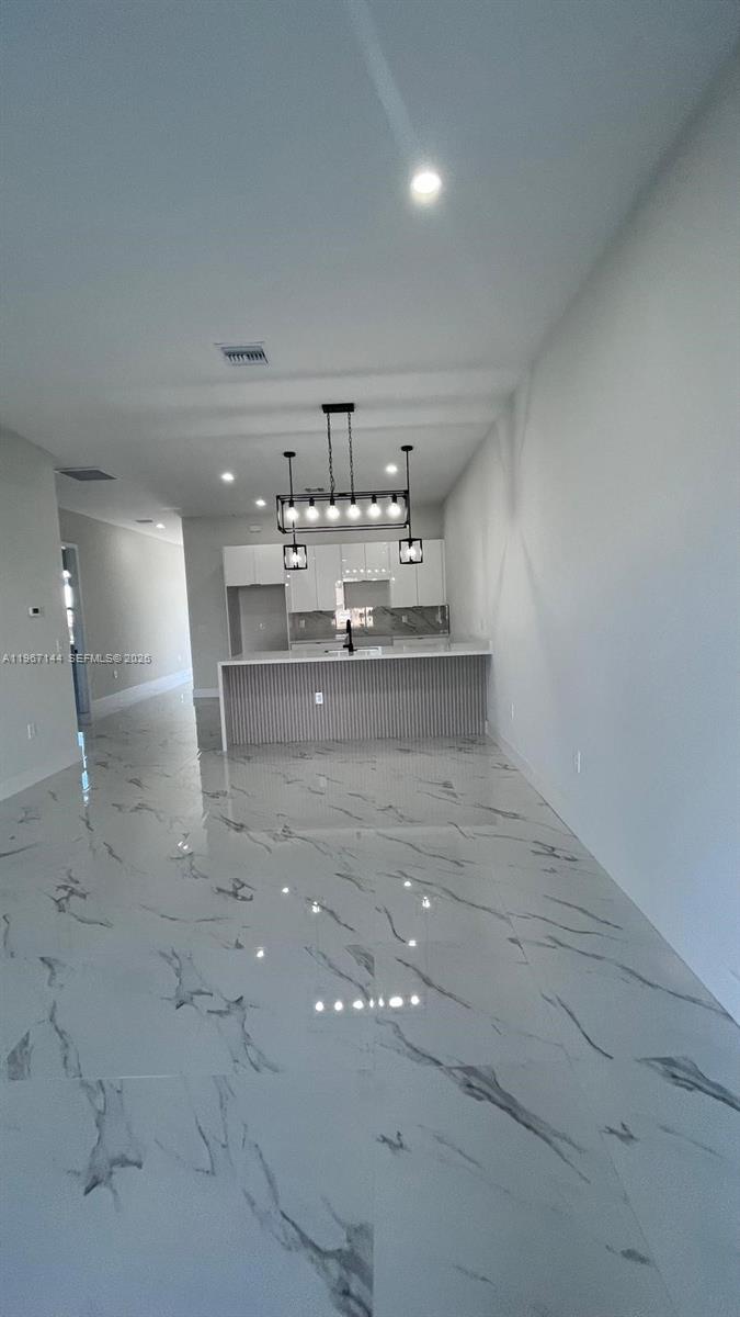 CAPE CORAL - Residential Income