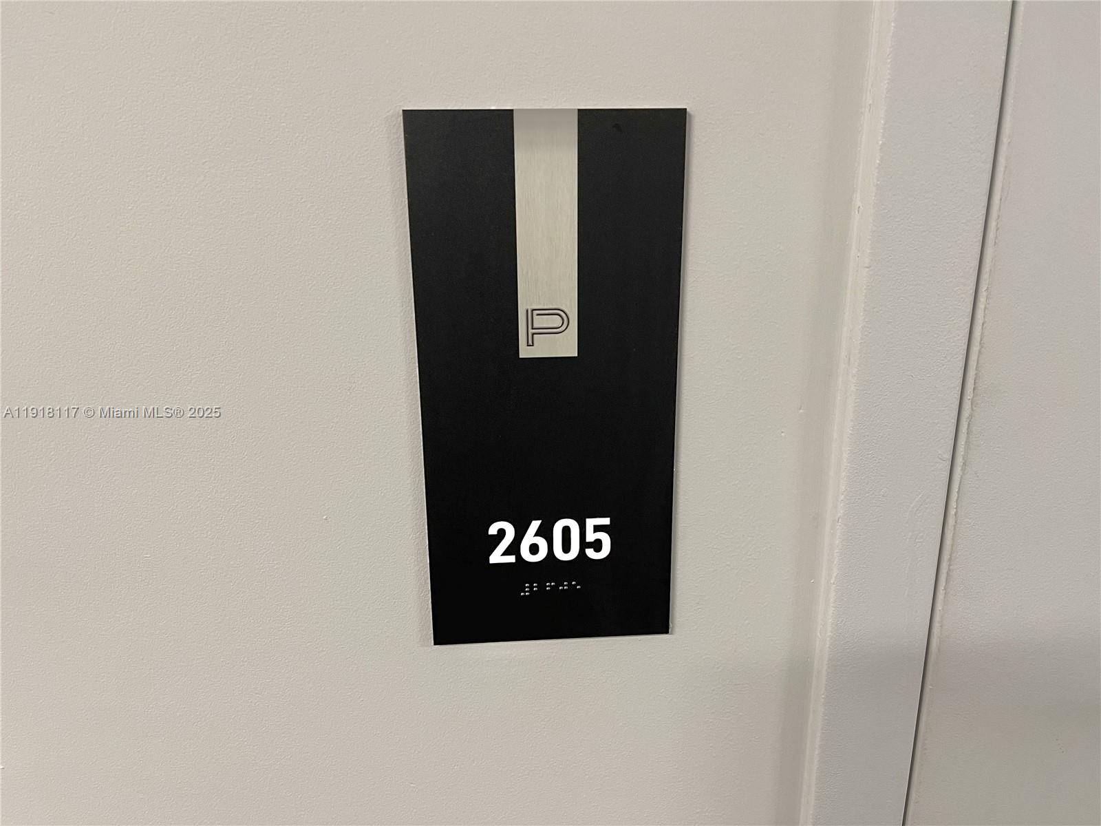 PARAMOUNT MIAMI WORLDCENT - Residential