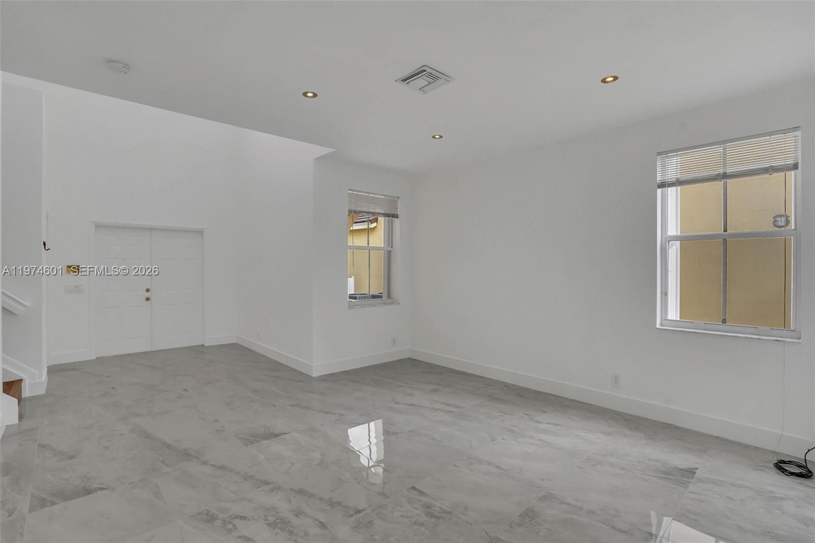 SECTOR 3 - PARCELS H I J - Residential Lease