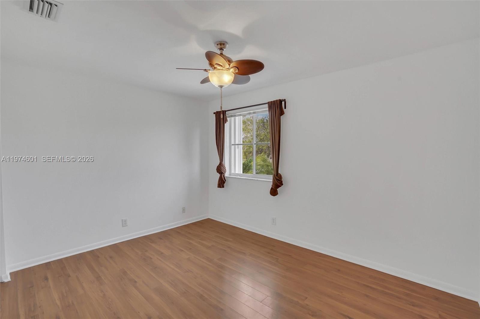 SECTOR 3 - PARCELS H I J - Residential Lease