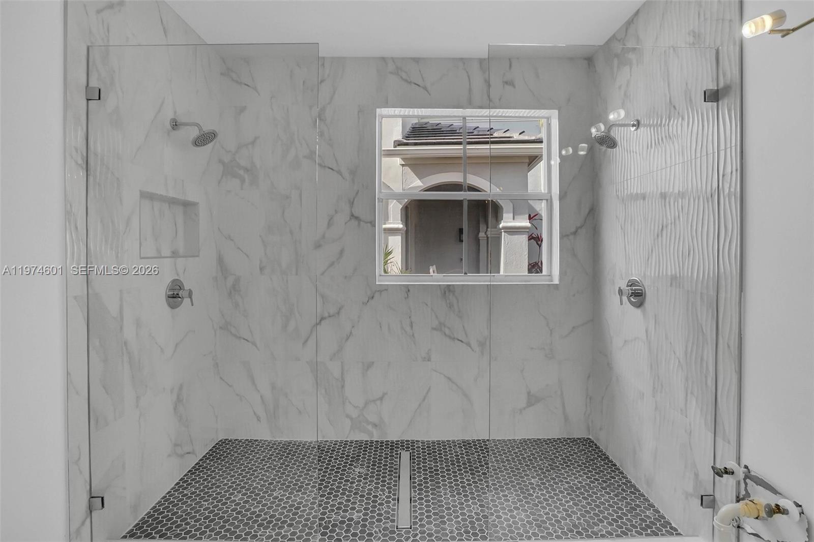 SECTOR 3 - PARCELS H I J - Residential Lease