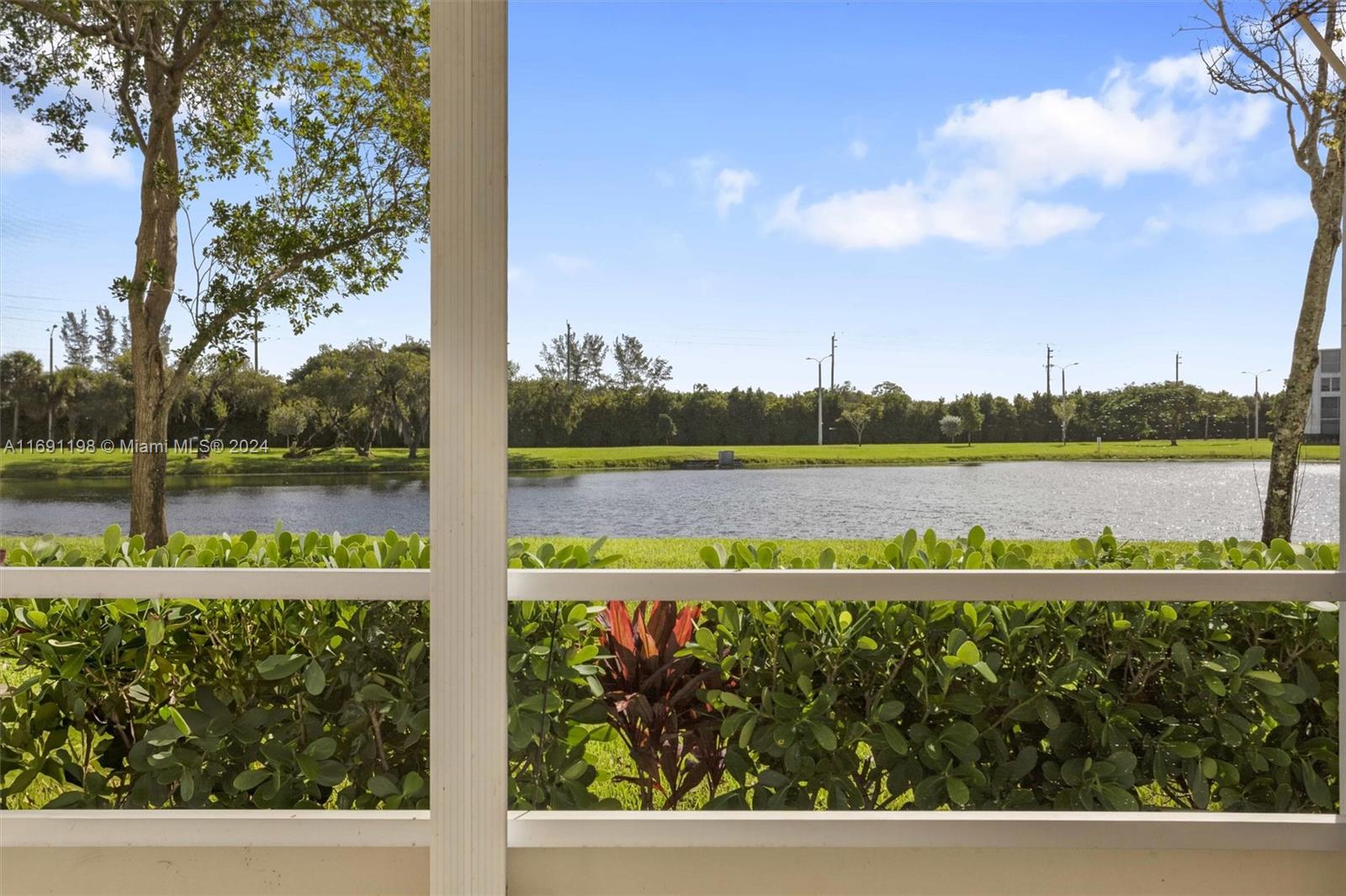 LINCOLN AT CENTURY VILLAG - Residential