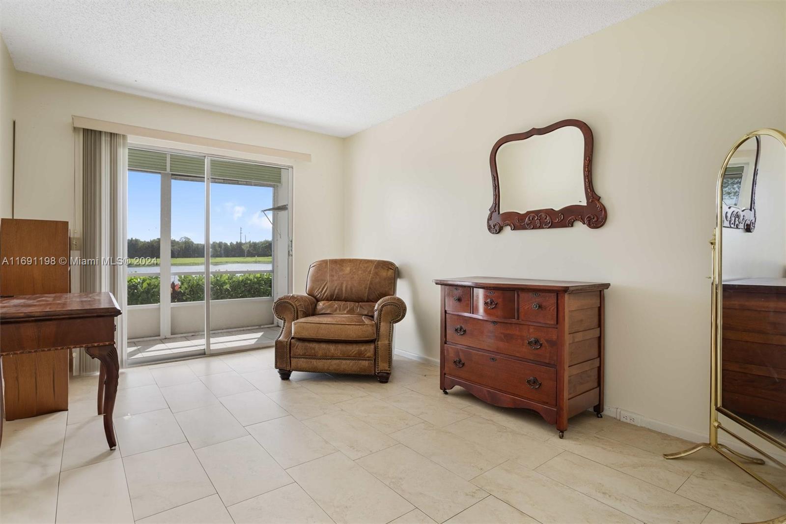 LINCOLN AT CENTURY VILLAG - Residential