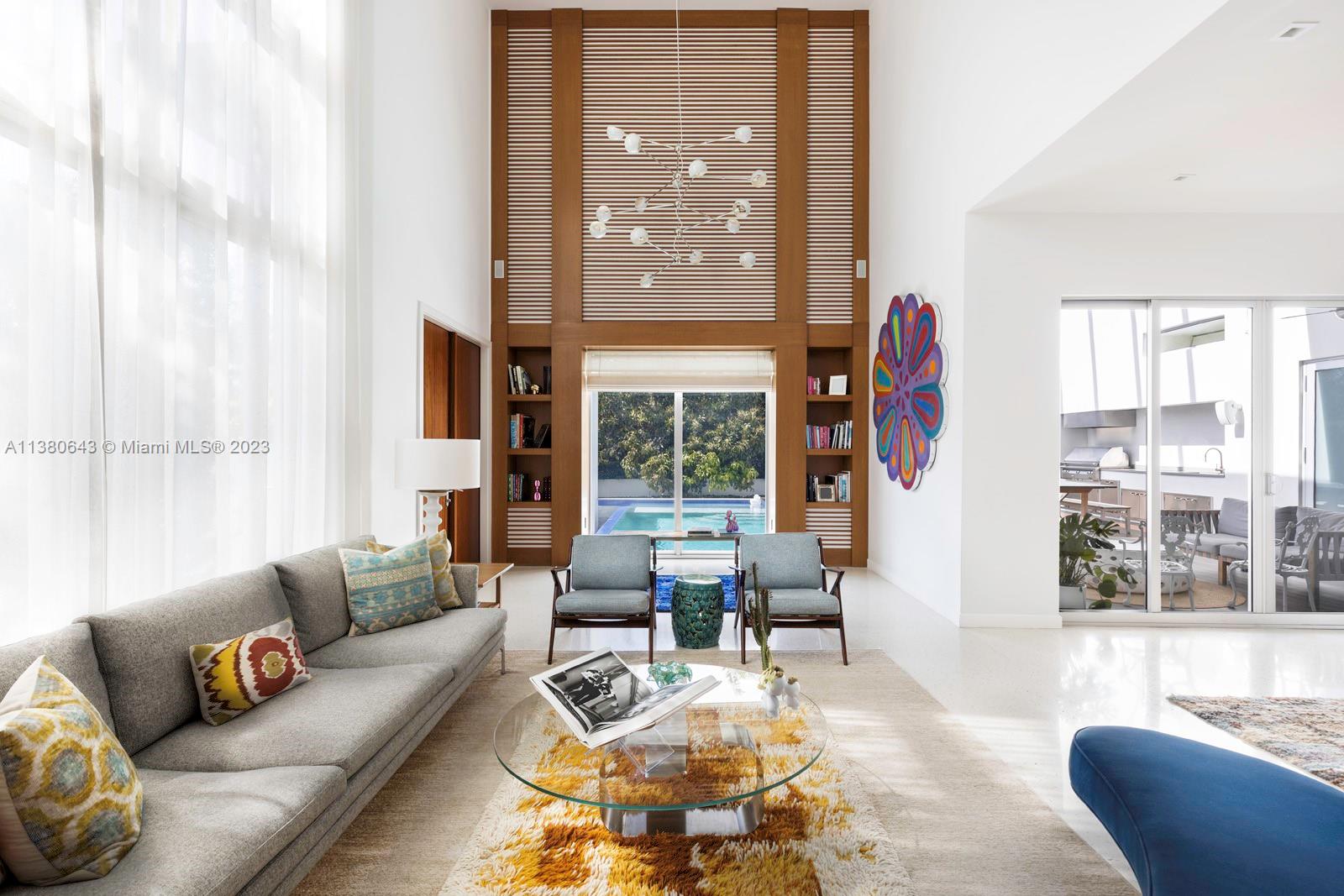 TROPICAL ISLE HOMES SUB 4 - Residential