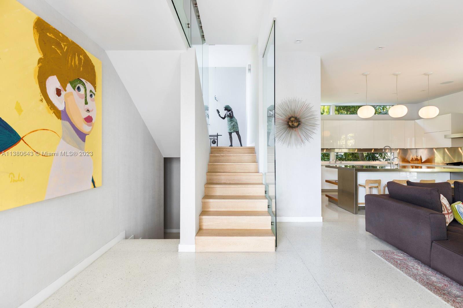 TROPICAL ISLE HOMES SUB 4 - Residential