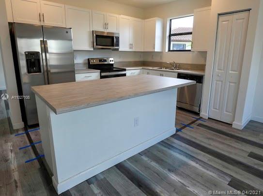 KINGMAN COMMONS - Residential Lease