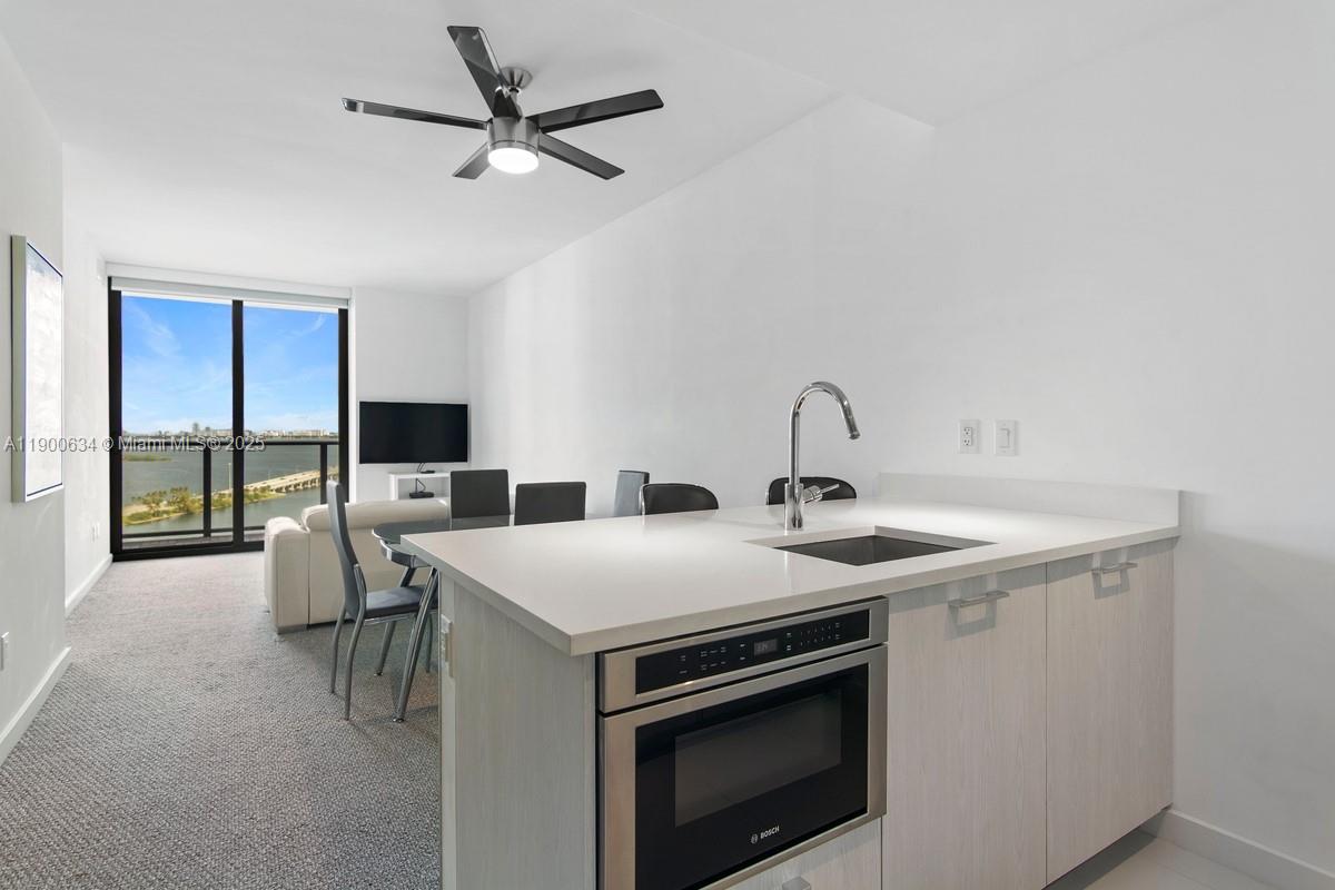 PARAISO BAYVIEWS CONDO - Residential