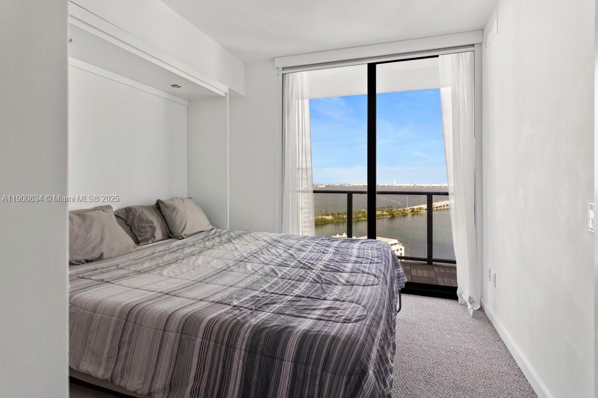 PARAISO BAYVIEWS CONDO - Residential