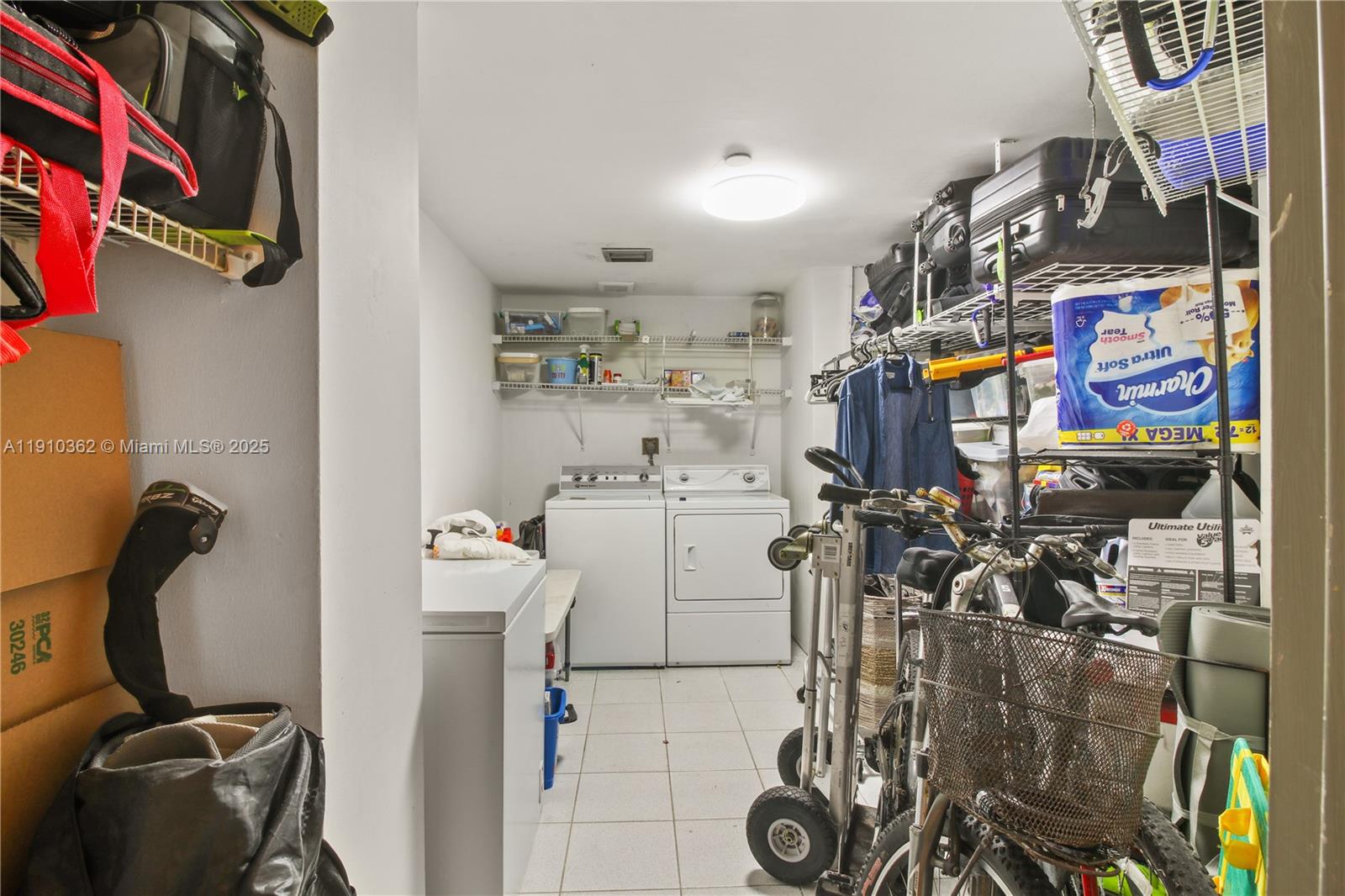 THE EMERALDBAY @ KEY COLO - Residential