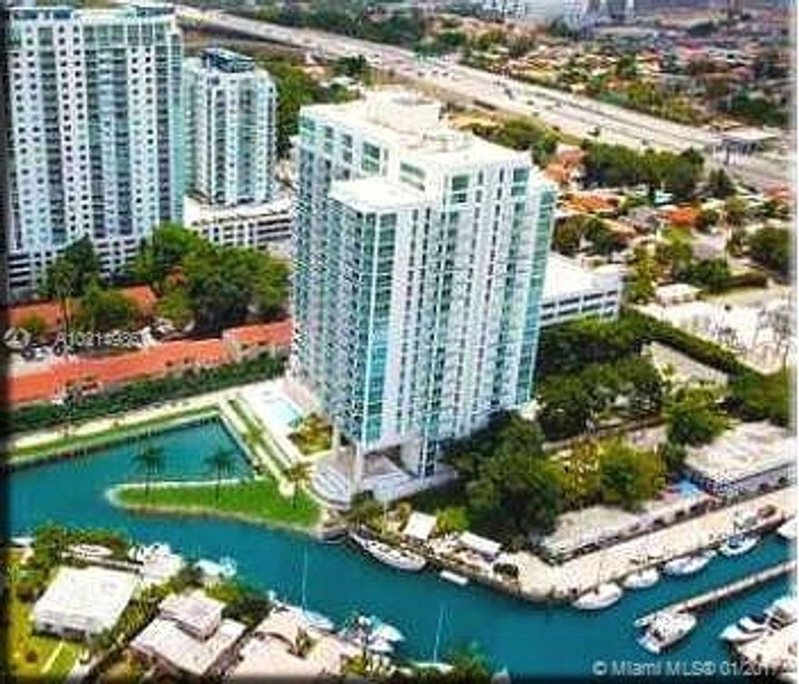 LIVE AT THE HIGH DEMAND RIVER OAKS APARTMENTS AT THE MIAMI RIVER , MODERN 1/1 W HIGH CEILINGS,OPEN KITCHEN,W/D INSIDE UNIT,STUNNING CITY & RIVER VIEWS.  PET FRIENDLY BUILDING UP TO 60 LB ** ONLY $600 DEPOSIT. BASE ON A GOOD CREDIT.<<<<SPECIAL SPECIAL SPECIAL...1 MONTH FREE ONLY IF YOU MOVE IN THIS MONTH ,ENDS MARCH 31/17>>>>