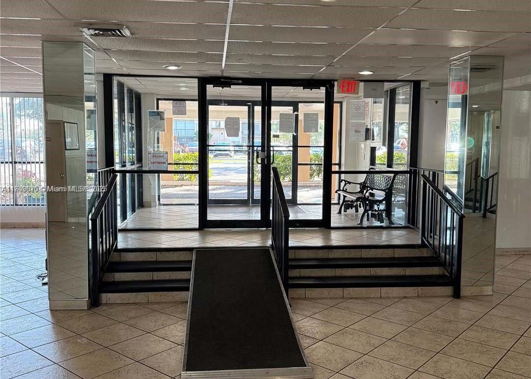 MANORS OF INVERRARY I-3 - Residential