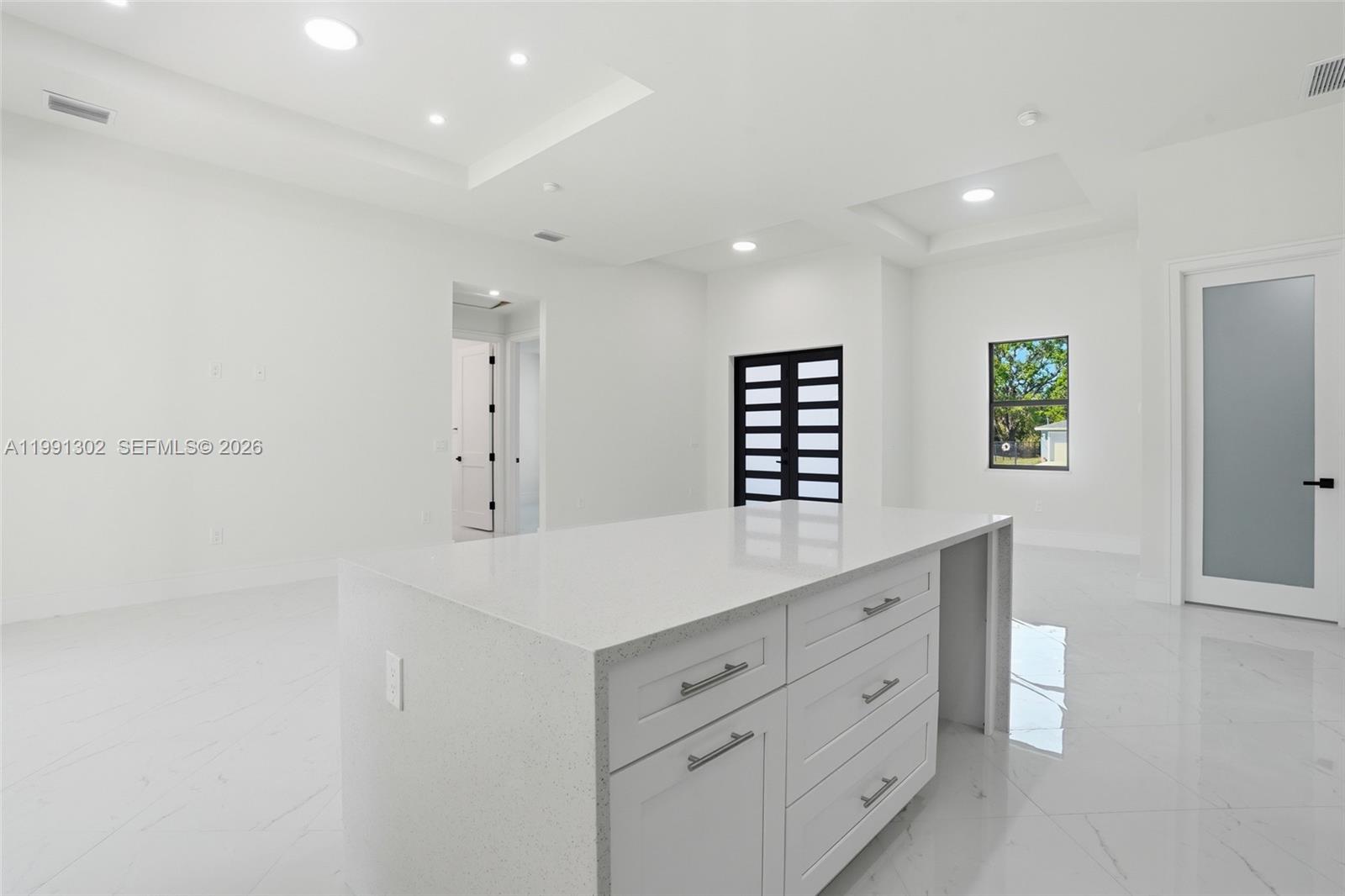 Port La Belle - Residential