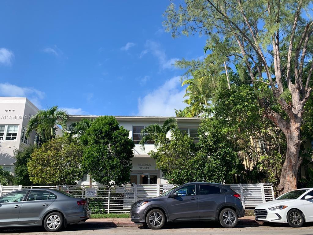 Property for Sale at 1560 Meridian Ave 201, Miami Beach, Miami-Dade County, Florida - Bedrooms: 2 
Bathrooms: 2  - $490,000