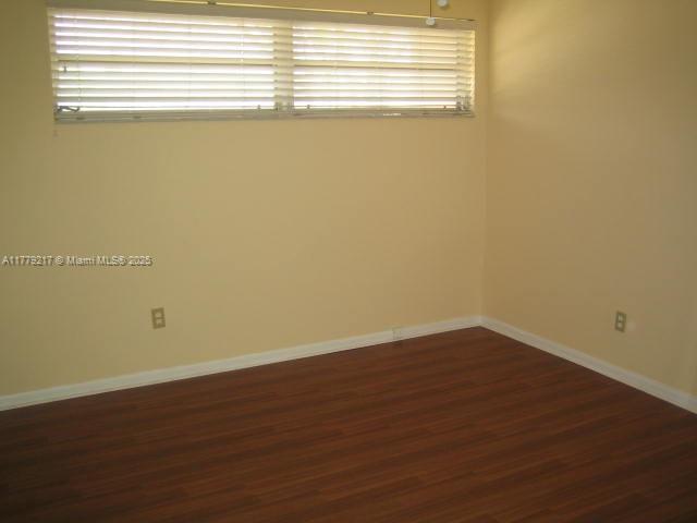 10881 SW 6 ST 10