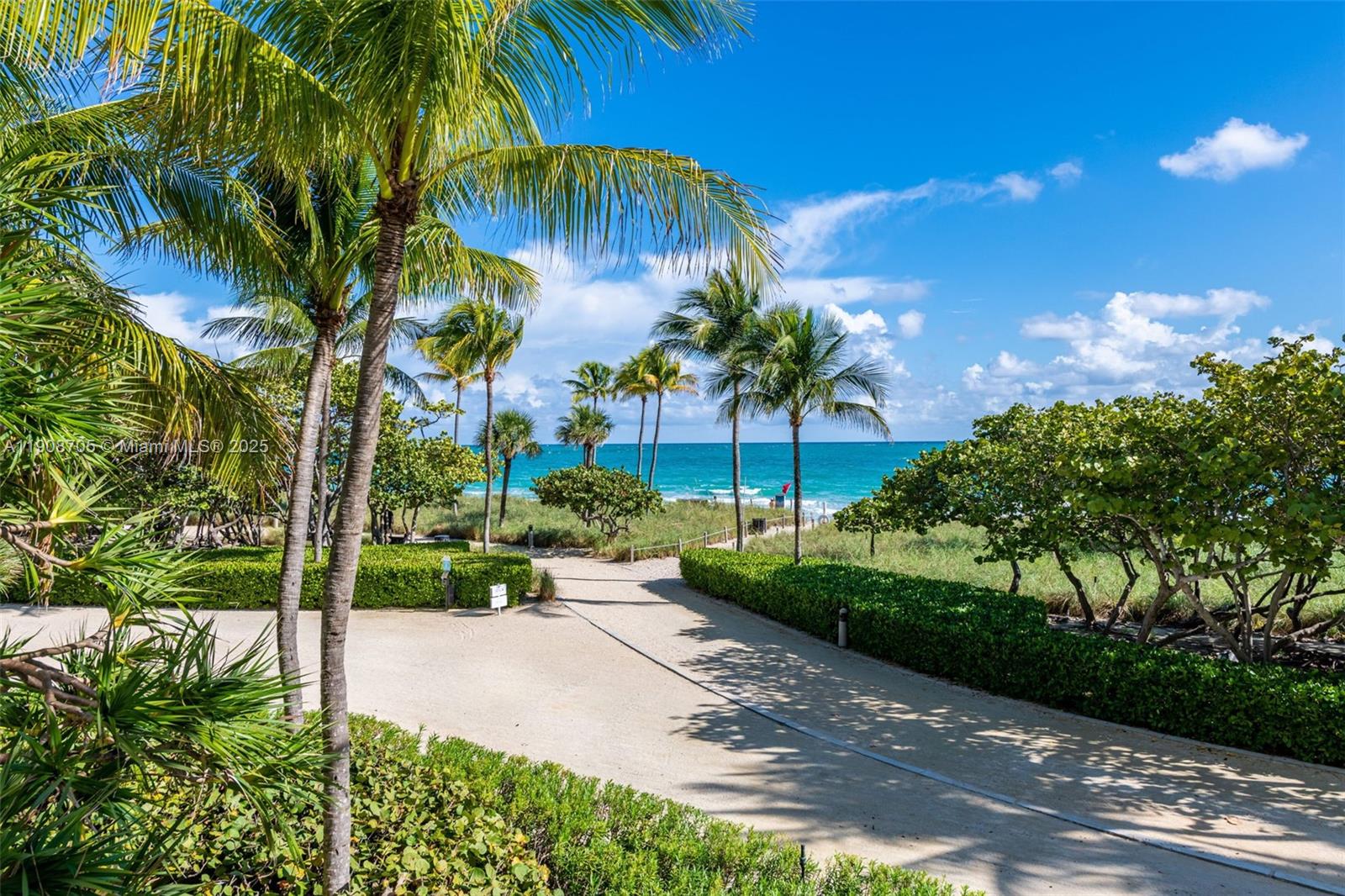 KENILWORTH CONDO - Residential Lease