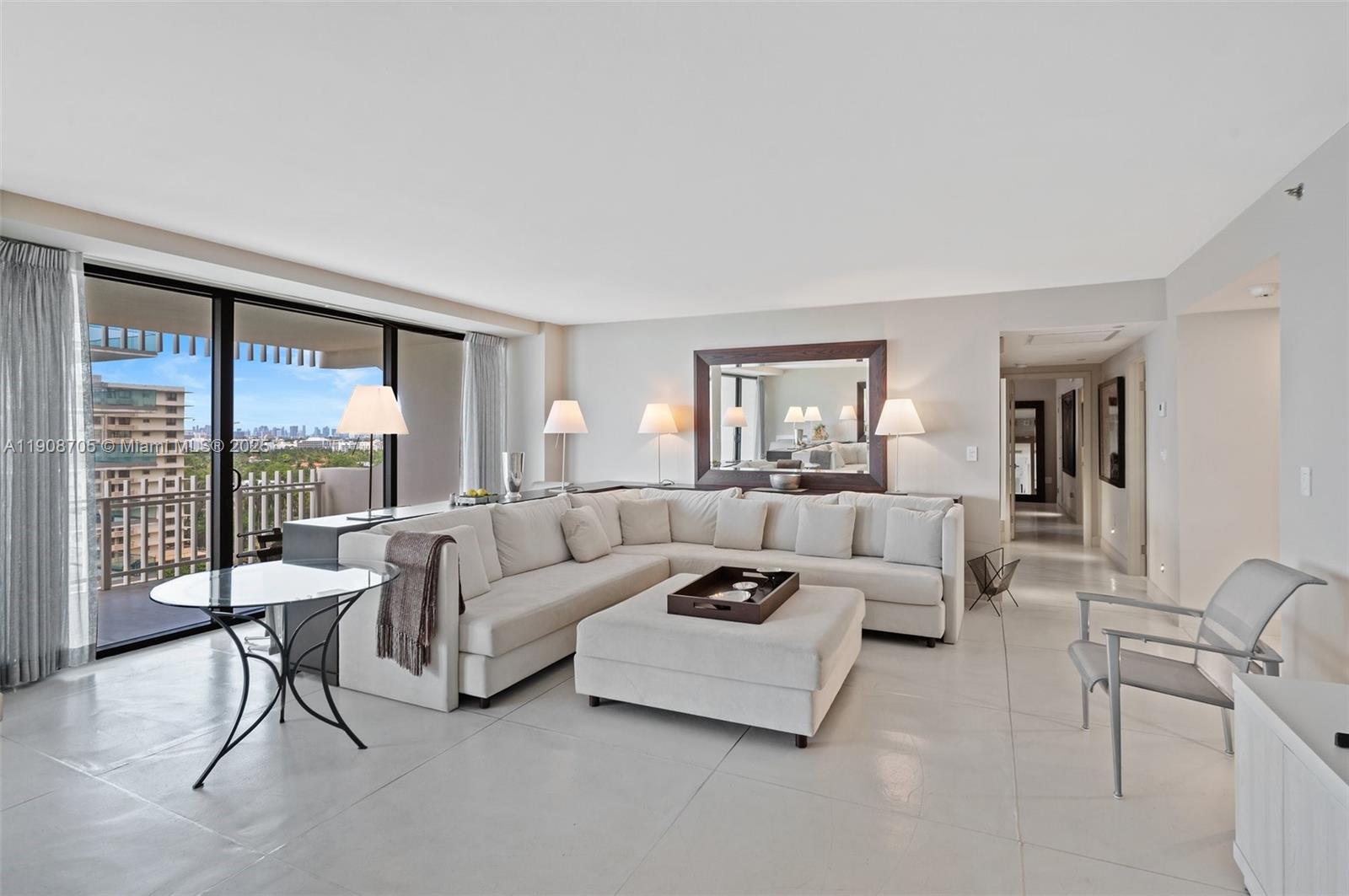 KENILWORTH CONDO - Residential Lease