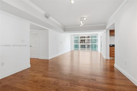 1800 N Bayshore Dr 3115 Miami FL 33132